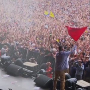 la foule sur la grande scène